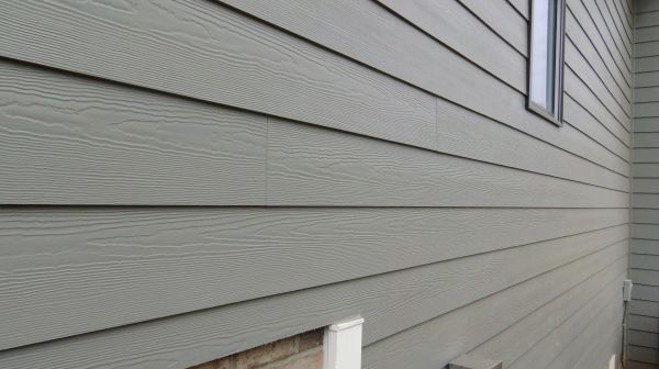 Cement Board Siding Repair in Eagle