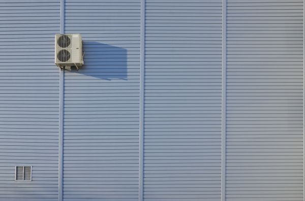 Cost of Flat Metal Siding Installation in Eagle